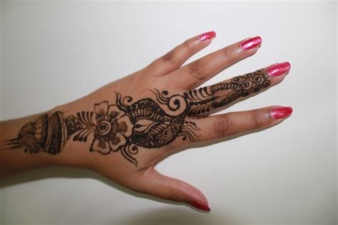 10_65 Festive Mehndi Designs  Celebrate Life and Love With Henna Tattoos