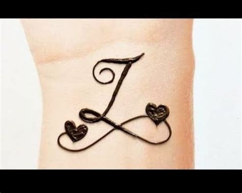 9_26 Stunning Mehndi Designs For Each Alphabet  Fabbon