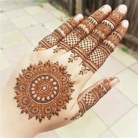 2_Mehendi by Amit Bridal Mehndi Artist in Delhi  WeddingZ