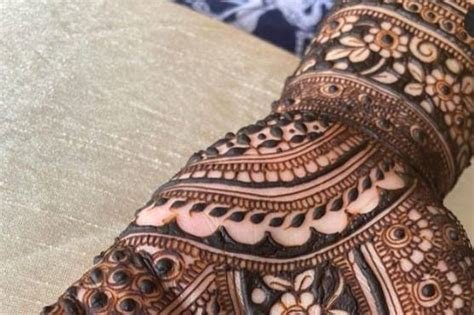 11_Eliya Anjum Mehndi Artist  Mehndi  Balanagar  Weddingwirein