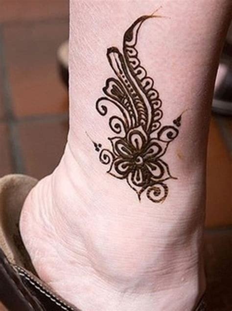 12_Ankle Design  Try Amazing Simple Mehndi Designs for Ankle