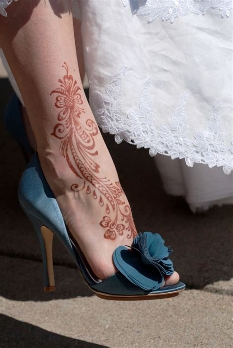 15_15 Anklet Mehndi Designs That You Will Love 2023