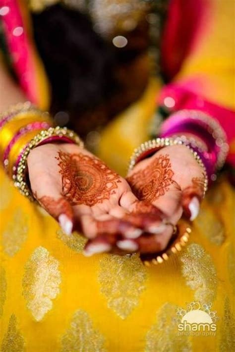 3_Wedding Anniversary Mehndi Designs 2018