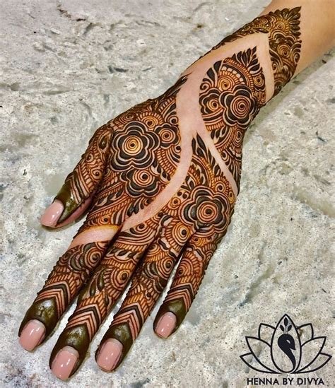 9_Bridal Mehndi Designs  9 Most Adorable Mehndi Design To Try