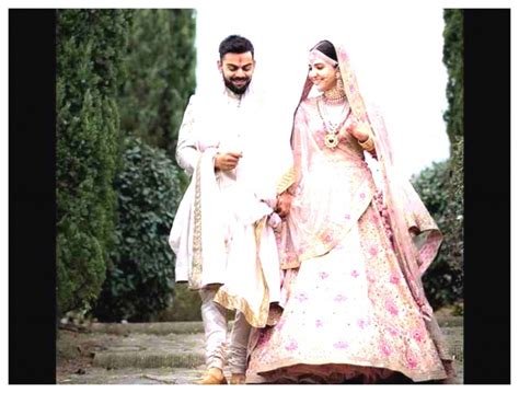 8_Anushka Mehndi  Reviews Photos and Phone