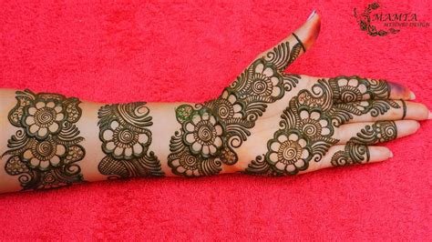 8_12 Stunning Bracelet Mehndi Design That Are Simple Quick and