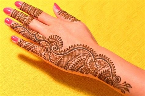 1_10 Latest Mehndi Designs For Dussehra Doll Up Your Hands For