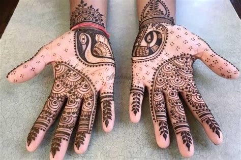 2_10 Latest Mehndi Designs For Dussehra Doll Up Your Hands For