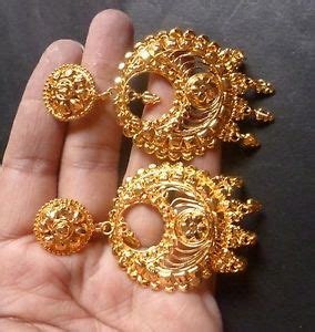 14_Gold heavy earrings sets  Fashion Beauty Mehndi Jewellery Blouse Design