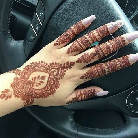 13_20 Stunning Yet Simple Arabic Mehndi Designs For Left Hand To Your