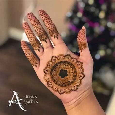 13_Easy Mehndi Designs Collection for Hand 2024  K4 Fashion