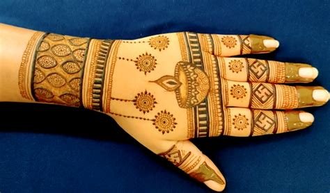 14_35 Mehndi Designs for Diwali Mehndi designs  weddingbels