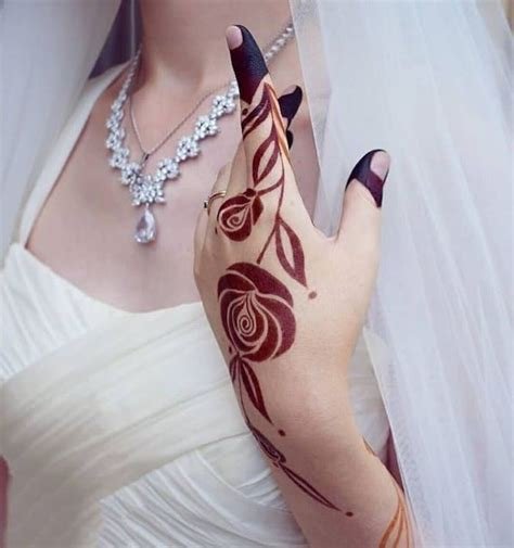10_145 Easy Mehndi Designs For Beginners With Photos  Fabbon