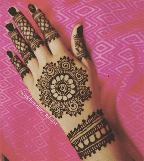 14_Easy Circle Mehndi Design for Stylish Looks