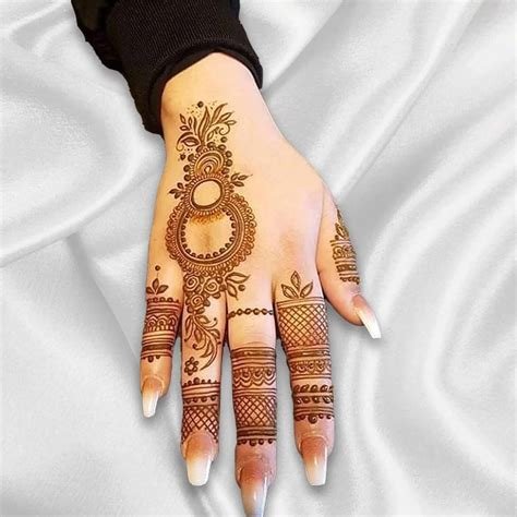 1_Latest Back Hand Rakhi Mehndi Design 10