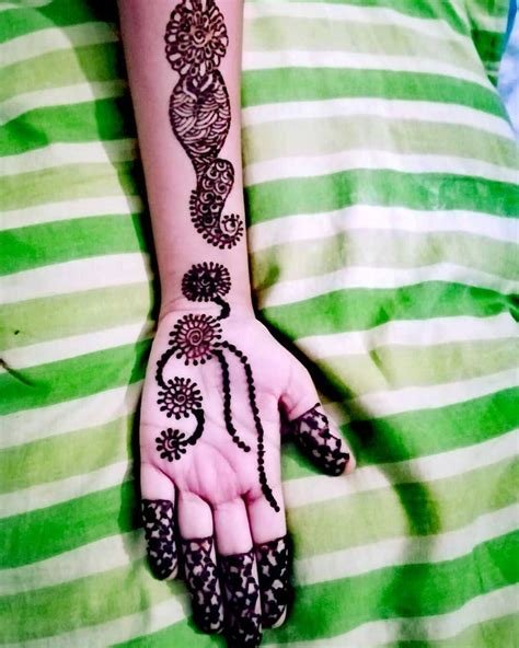 5_Simple  Very Easy Mehndi Designs 2023 Images Download