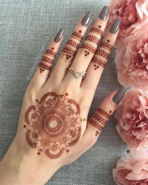 8_Easy Round DesignGol Tikka Mehndi for Hands 2021  FashionGlint