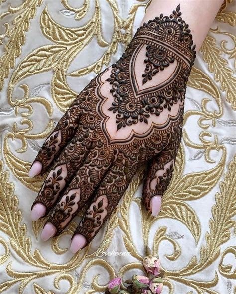 2_New EID Mehndi Designs 2021 Beautiful Simple and Easy  StyleGlowcom