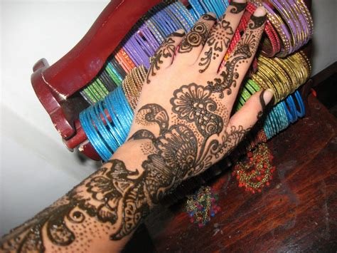 6_35Beautiful and Easy Eid Festival Mehndi Designs for Girls  Sensod