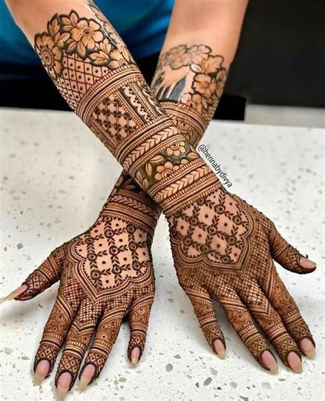 3_Top 111 Simple  Latest Arabic Mehndi Designs for Hands  Legs