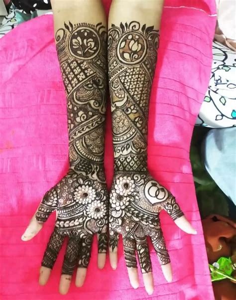 10_Simple Engagement Mehndi Design Ideas for Beautiful Bride