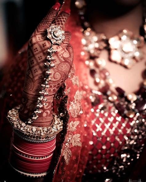 14_Best Mehendi Designs Of 2020 We Spotted On Real Brides