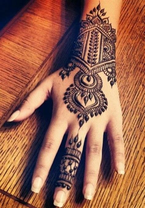 9_9 Ring Mehndi Design Ideas That Will Make Your Forget About Traditional