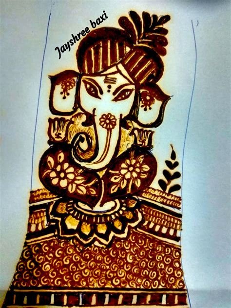 7_Figure Mehndi  Mehndi by Jayshree