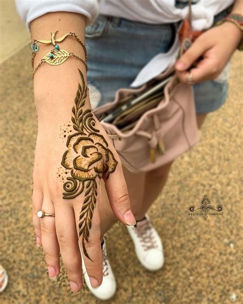 9_50 Simple One Finger Mehndi Designs  K4 Fashion