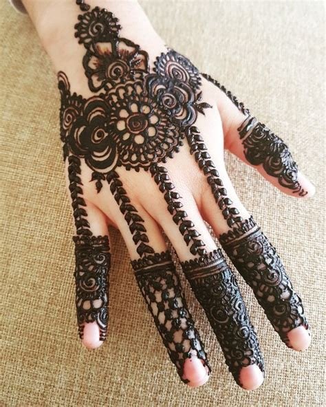 4_Arabic Mehndi Designs 89 Simple  Easy Arabic Design 2021