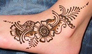 13_1000 Easy Foot Mehndi Designs  Simple Feet Henna Patterns