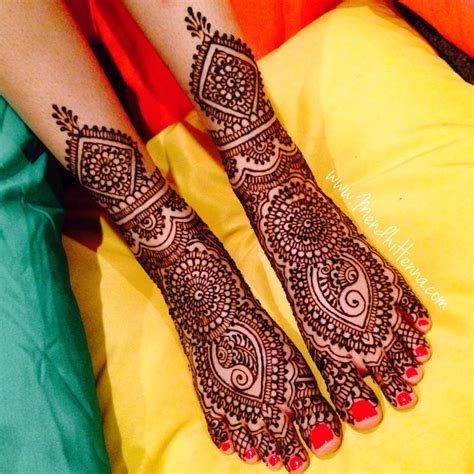 12_Indian Bridal Mehndi Designs for Feet on Wedding  Weddingplz