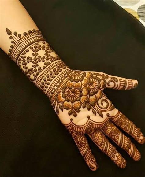 11_Mehndi Designs for Front Hand in Arabic Style  K4 Fashion