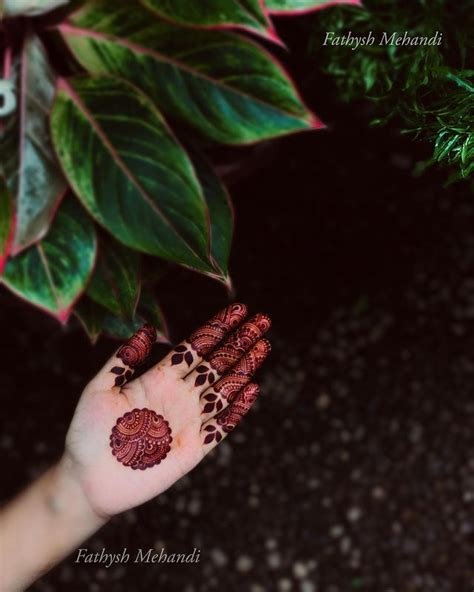 10_Simple Circle Mehndi Designs For Front Hand  Mehndi designs on hands