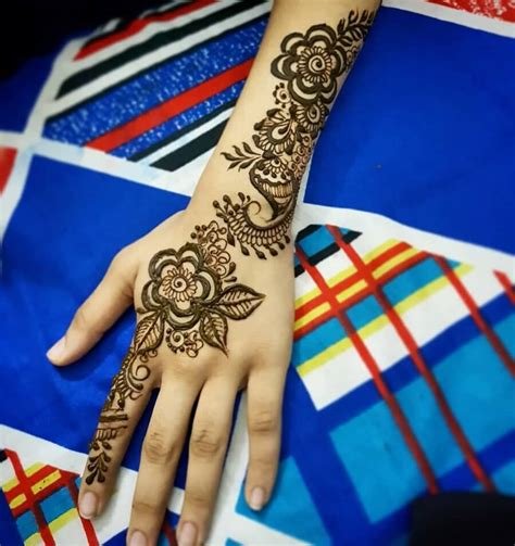 14_Sparkle Front Hand Arabic Mehndi Designs  Front Hand Arabic Mehndi