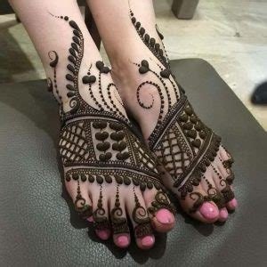 15_simple mehndi design  ShaadiWish