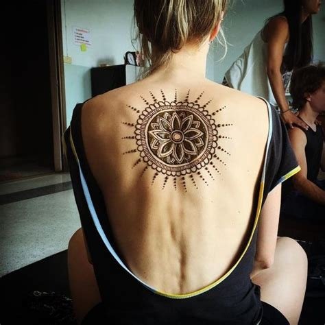 13_Beautiful Gangaur Mehendi Designs We Bet You Will Swoon Over