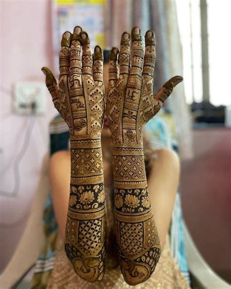 12_Top Bridal Mehndi Designs for Full Hands This Season