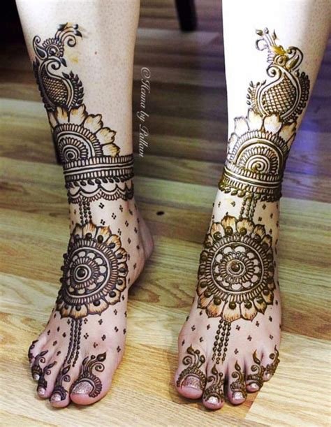 5_15 Beautiful Leg Mehndi Designs Collection  Mehndi  Crayon