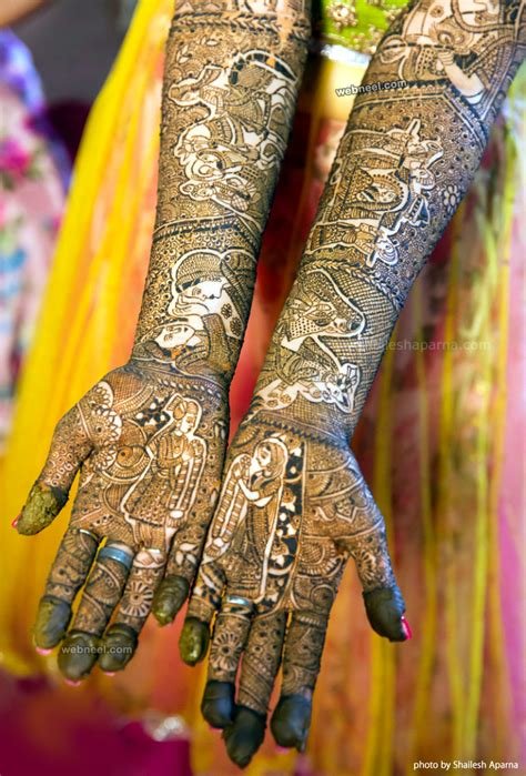 3_Round Mehndi Designs for hands You Should Definitely Try In 2020