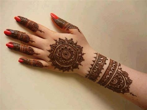 10_Simple Gol Tikka Mehndi Designs For Hands In 202324  FashionEven