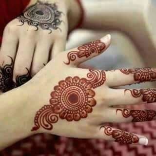 7_Simple Gol Tikka Mehndi Designs For Hands In 202324  FashionEven