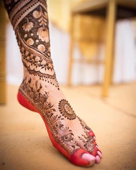 14_20 Modern Wedding Mehndi Designs Trending Now  WedMeGood