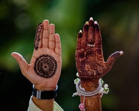 14_Top 50 Bridal Mehndi Designs You Should Try in 2019
