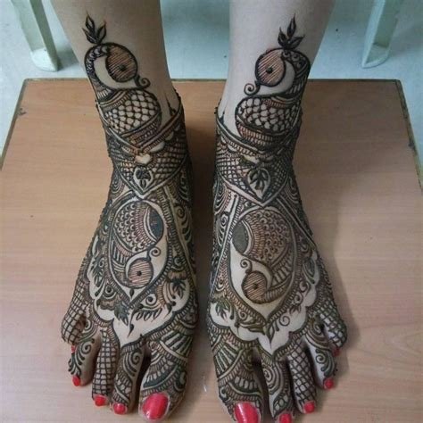 4_check out these 10 latest and easy mehndi designs on Krishna Janmashtami