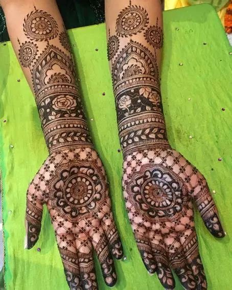 5_9 Beautiful Gujarati Mehndi Design Ideas For Brides To Try Out This