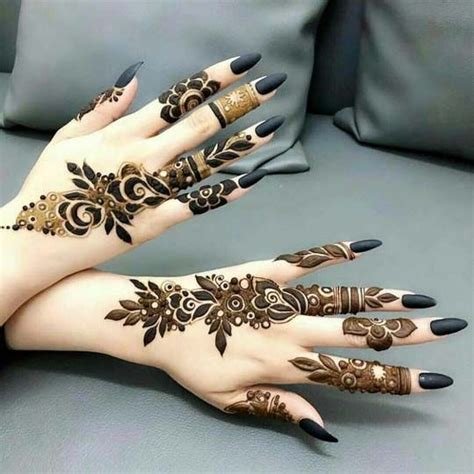 2_Alluring Gulf Style Mehndi Design  Unique Arabic Mehndi Designs