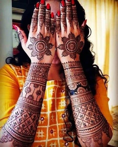 13_Modern Back Hand Mehndi Design Simple And Easy Birthday Mehndi Design