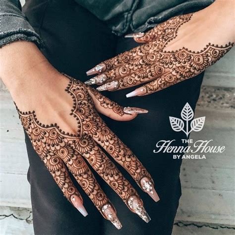 1_Half Hand Mehendi Designs For Intimate Weddings