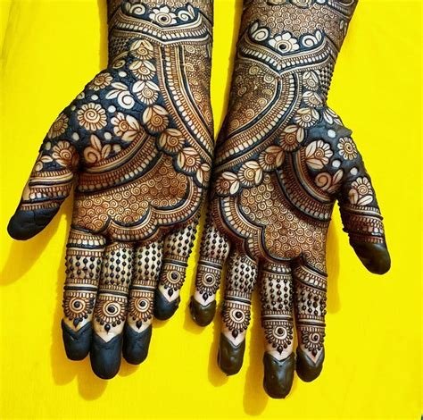 10_Bridal Mehndi Designs  9 Most Adorable Mehndi Design To Try